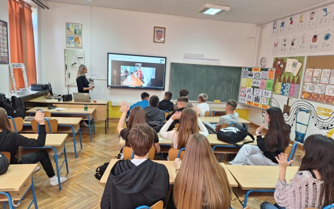 Održan internacionalni sastanak učenika i učitelja partnerskih Erasmus+ škola iz Hrvatske i Mađarske